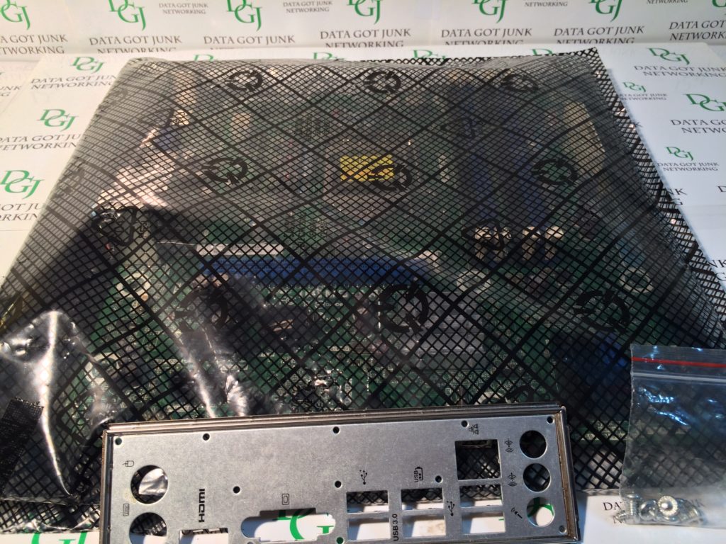 GATEWAY DX4870 IPIMB-AR Rev:1.02A Motherboard W/ I/O Plate