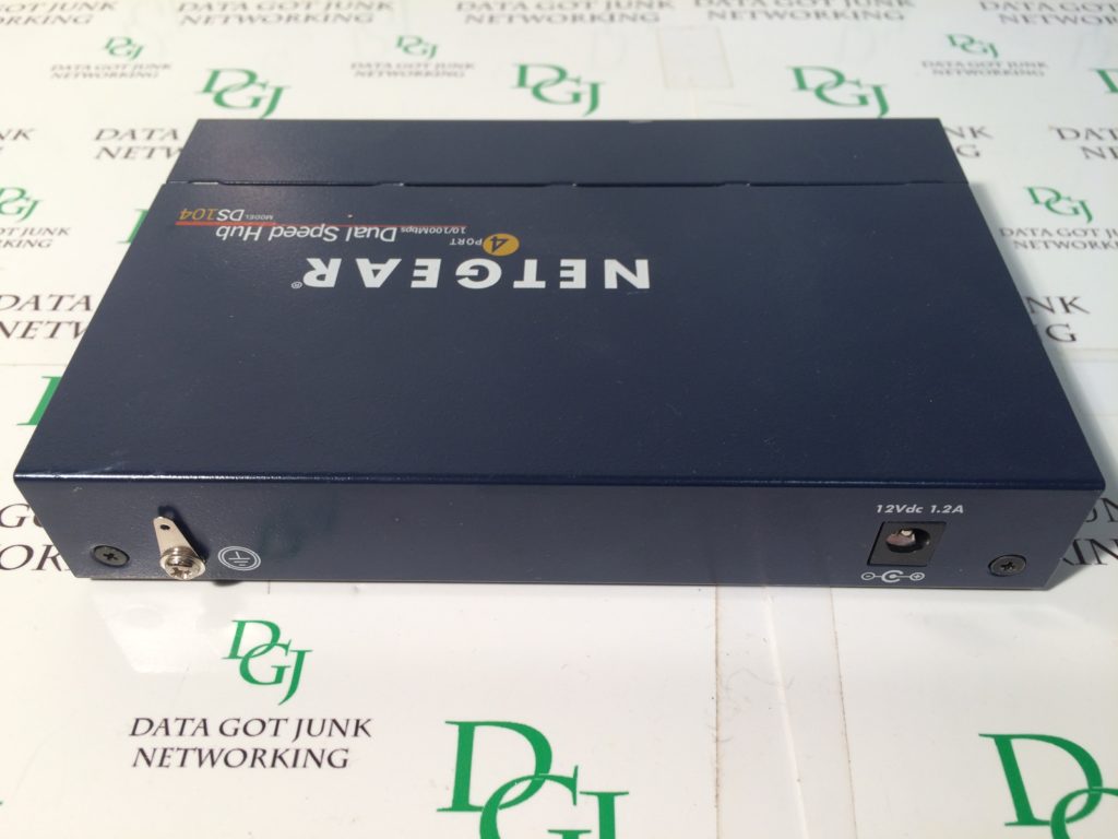 Netgear DS104 4 Port 10/100 Dual Speed Hub