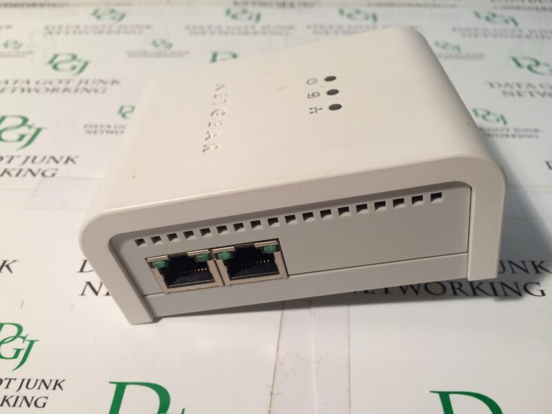 NETGEAR XET1001 & XE104 85Mbps Wall-Plugged Ethernet Adapter Kit