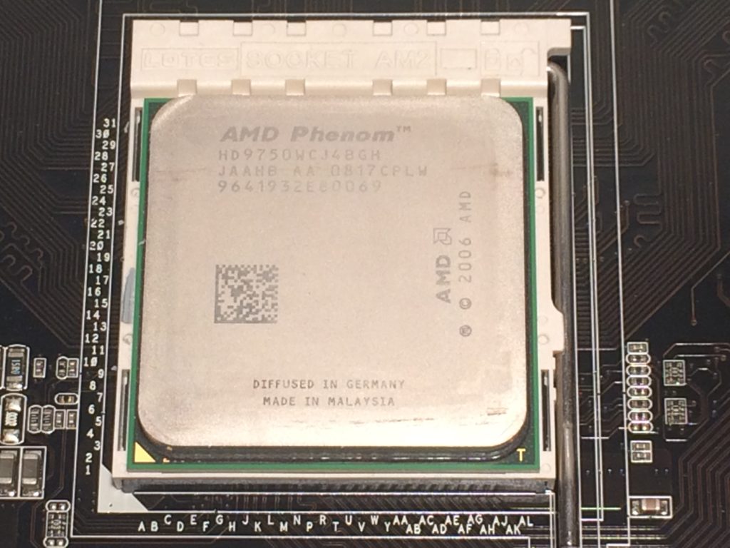 ASUS M4A79 DELUXE