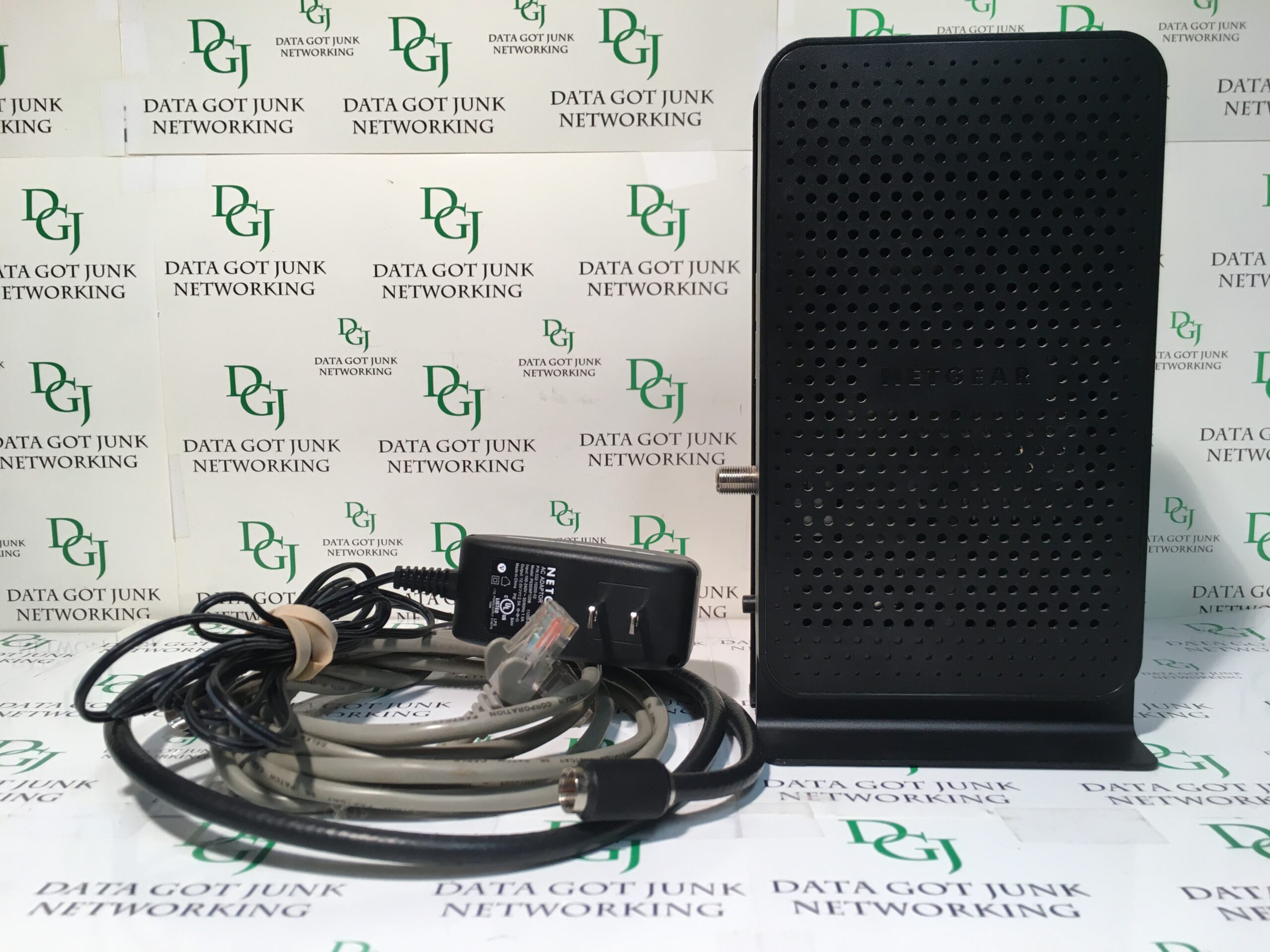 NETGEAR C3700 WiFi Cable Modem Router (C3700-100NAS) .