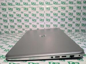 HP ENVY 15 15.6" i5-3230M 8GB RAM 512 SSD 1TB HD