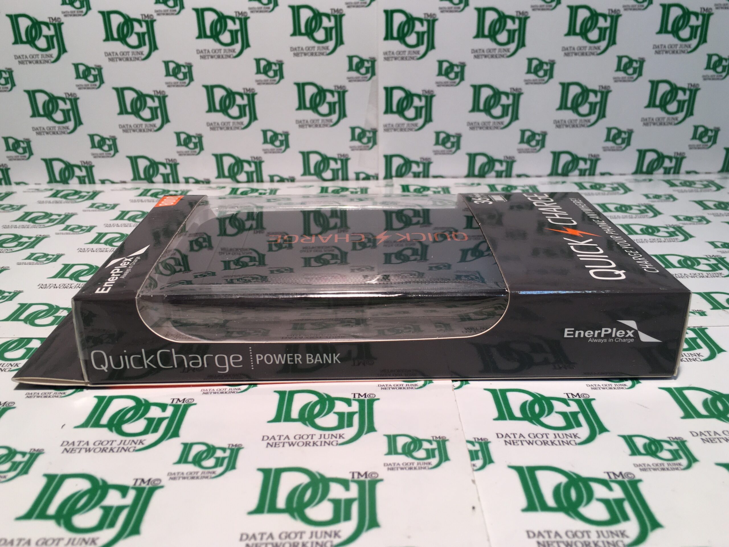 EnerPlex QuickCharge Black 8000 mAh Portable Power Bank QC8000BK EnerPlex QuickCharge Black 8000 mAh Portable Power Bank QC8000BK